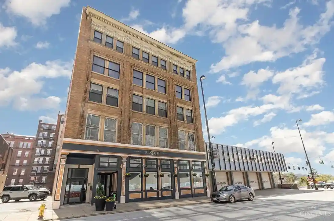 335 W 5th St UNIT 403, Cincinnati, OH 45202 