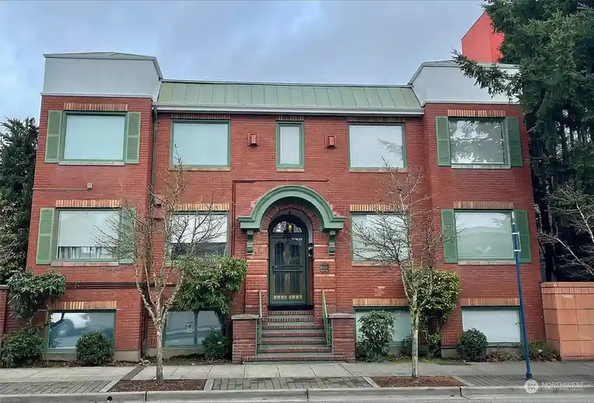 256 Burwell Street, Bremerton, WA 98337 